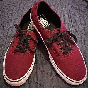 Vans "Authentic Shoe" in Port Royale Red/Black (Men's Size 10/Women's Size 11.5)